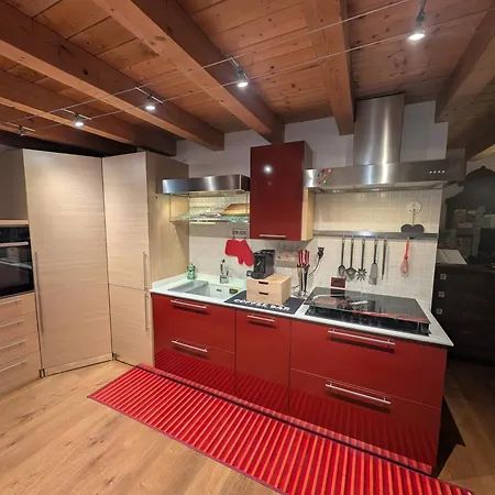 L'angolo Di Max 23 Lägenhet