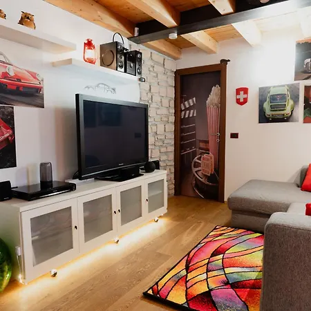 Lägenhet L'angolo Di Max 23 Pescantina